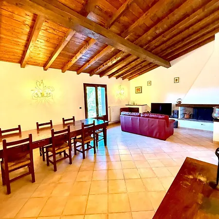 Bed and breakfast Lilly - 20 Min Da Maranello *