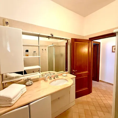 Lilly - 20 Min Da Maranello Bed and breakfast Serramazzoni