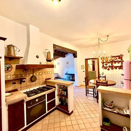 Lilly - 20 Min Da Maranello Serramazzoni