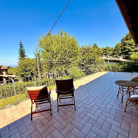 Bed & Breakfast Lilly - 20 Min Da Maranello Serramazzoni