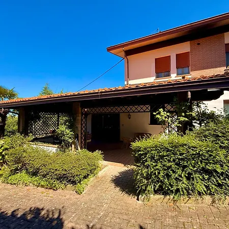 Lilly - 20 Min Da Maranello *