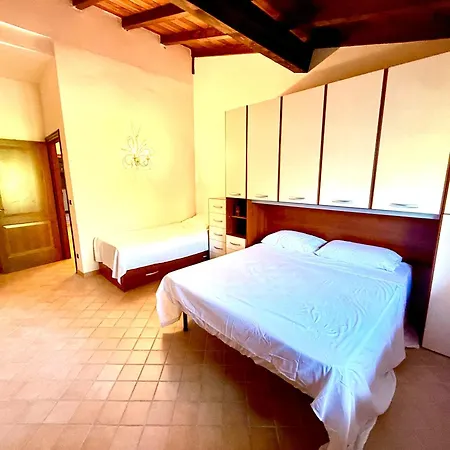 Lilly - 20 Min Da Maranello *