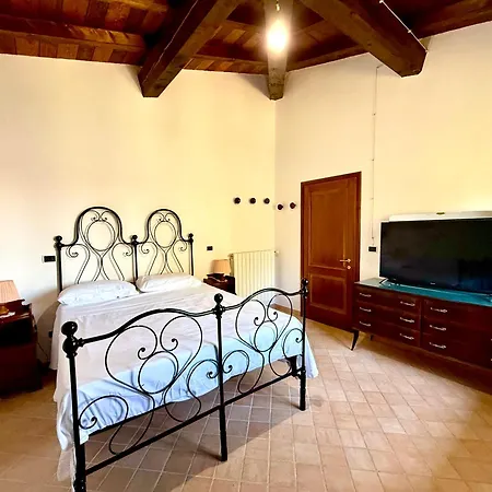 Lilly - 20 Min Da Maranello Bed & Breakfast Serramazzoni