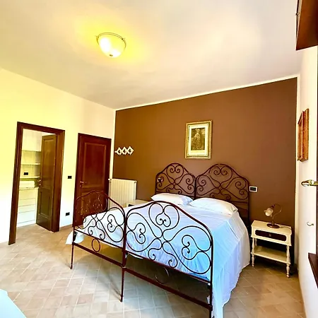 Bed & Breakfast Lilly - 20 Min Da Maranello Serramazzoni