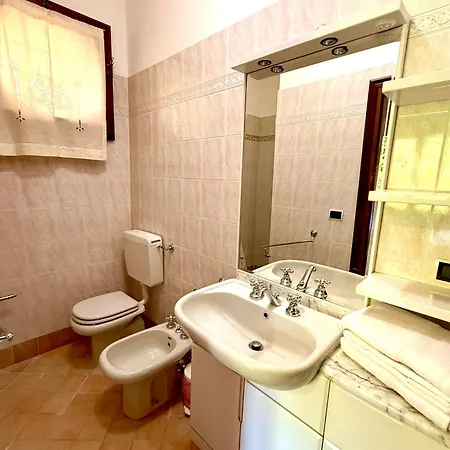 Lilly - 20 Min Da Maranello Bed and breakfast Serramazzoni