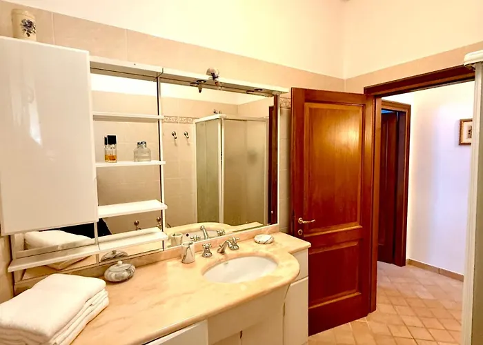 Lilly - 20 Min Da Maranello Bed & Breakfast Serramazzoni