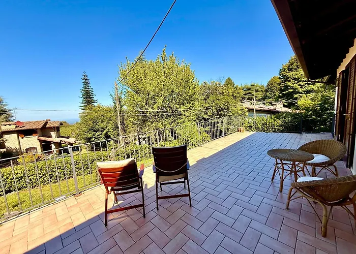 Bed & Breakfast Lilly - 20 Min Da Maranello Serramazzoni