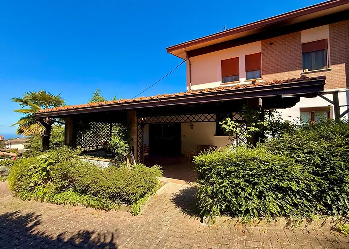 Lilly - 20 Min Da Maranello *