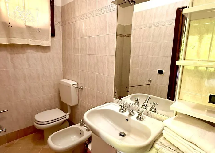 Lilly - 20 Min Da Maranello Bed & Breakfast Serramazzoni